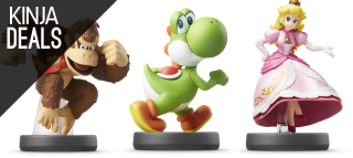 Illustration for article titled Razer Blade Clearance, $10 Amiibo, Night at the Movies, and More Deals
